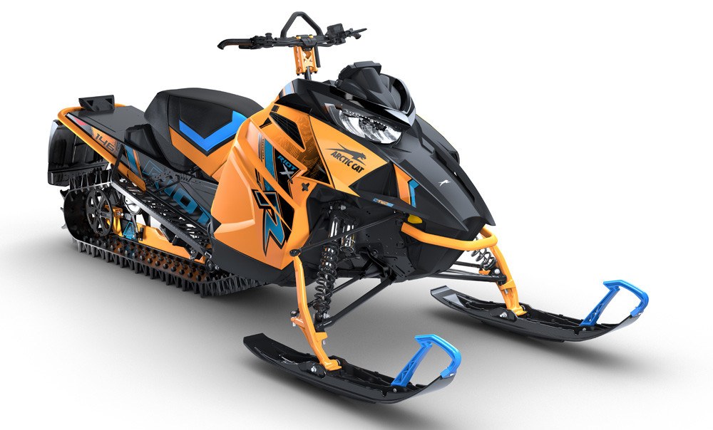 Спортивные снегоходы Arctic Cat